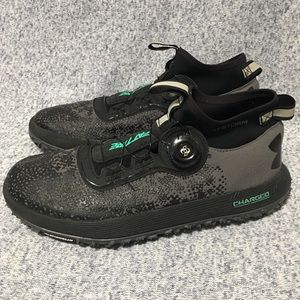 Under Armour Fat Tire Charged size 9
